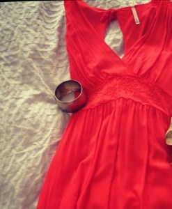 dress-186249_1280
